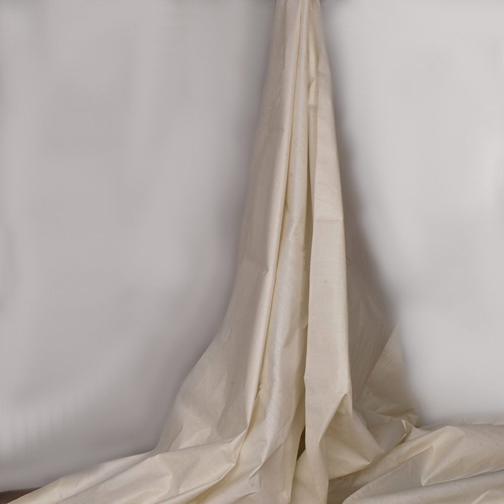 Plain Natural Pure Matka Silk 124 GSM Handwoven Fabric