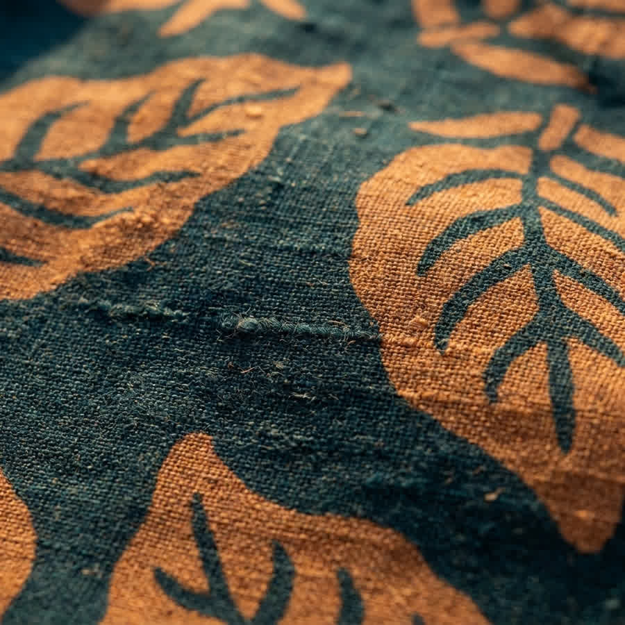 Quality Control in Handloom Silk: Slubs, Sericin, and Structural Integrity — Anuprerna handloom