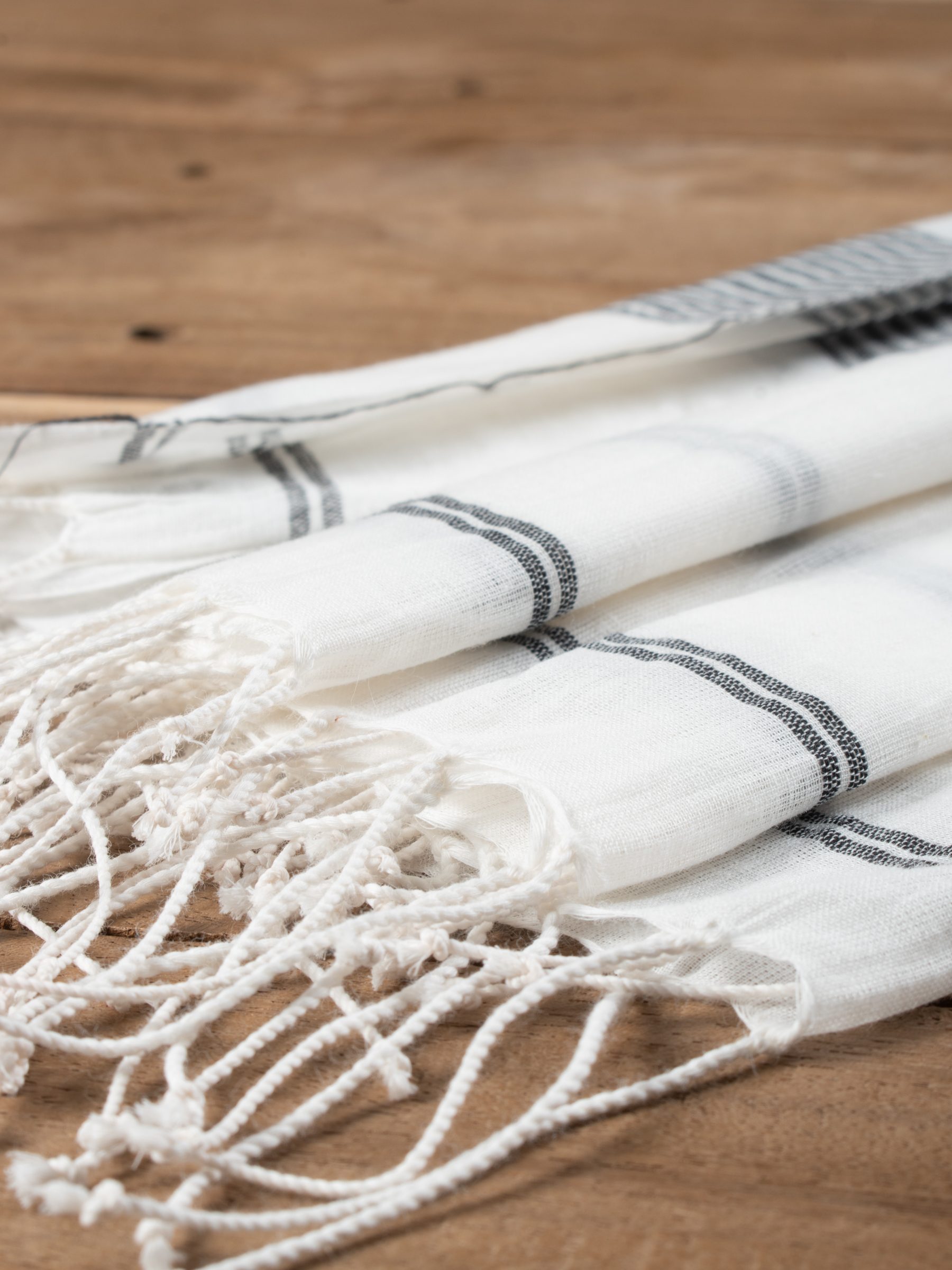 Handmade Pure Handspun Jamdani |Cotton Scarves