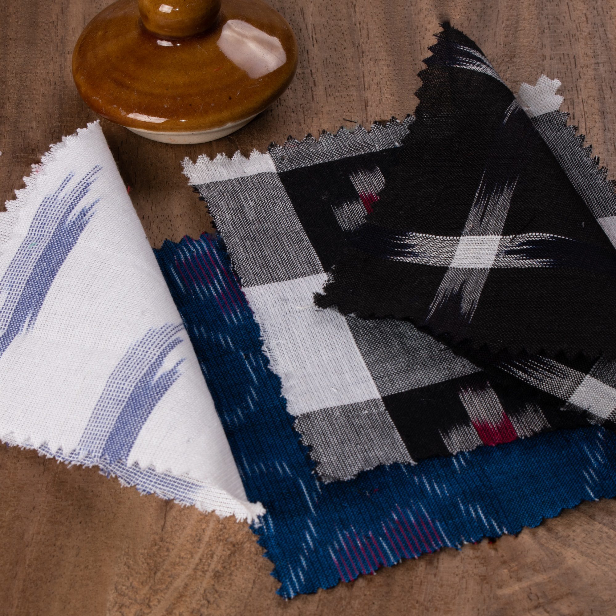 Ikkat Fabric Swatch (4 *4 Inch, 80 GSM - 110 GSM, Up to 10 Swatches)