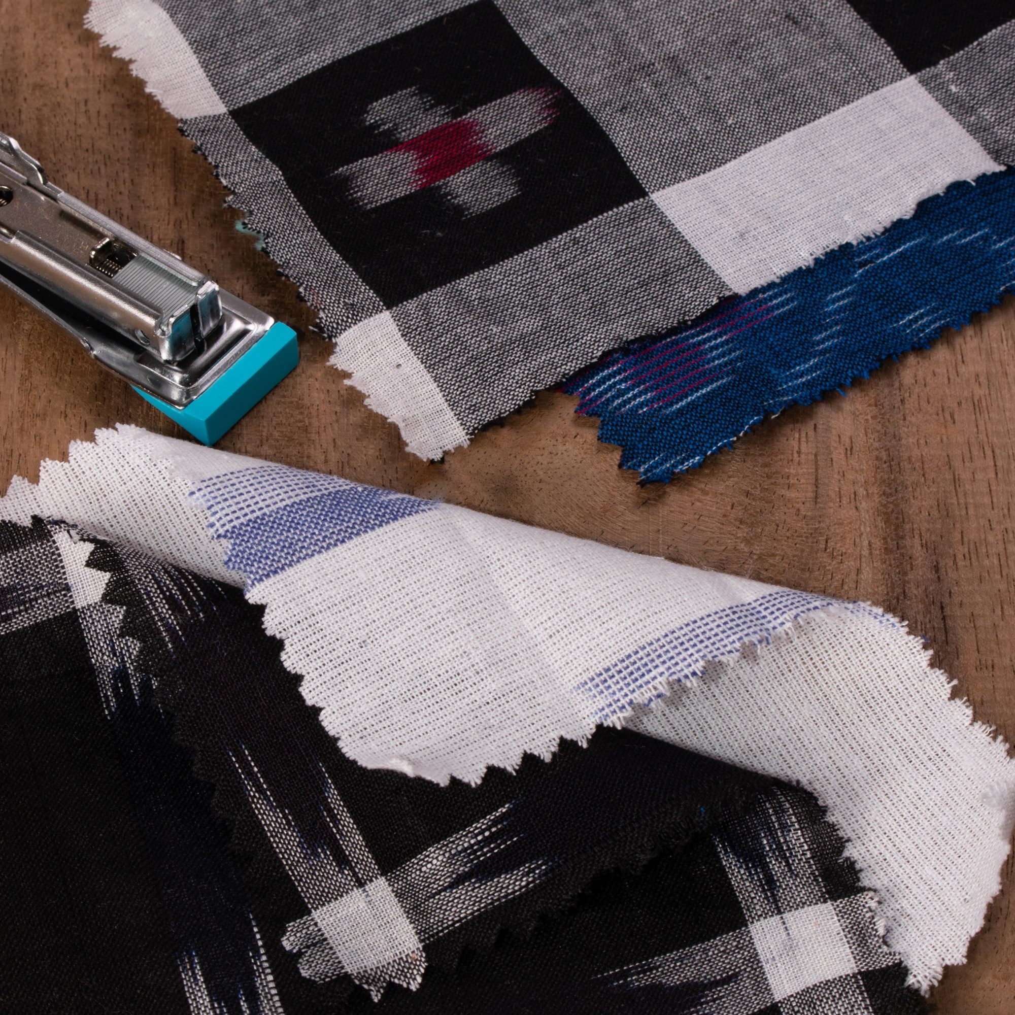 Ikkat Fabric Swatch (4 *4 Inch, 80 GSM - 110 GSM, Up to 10 Swatches)