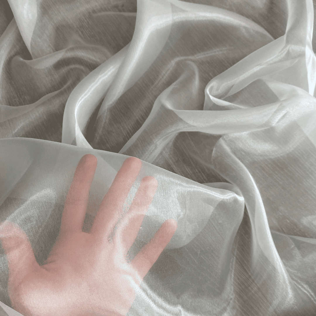 Sheer Fabric: Organza