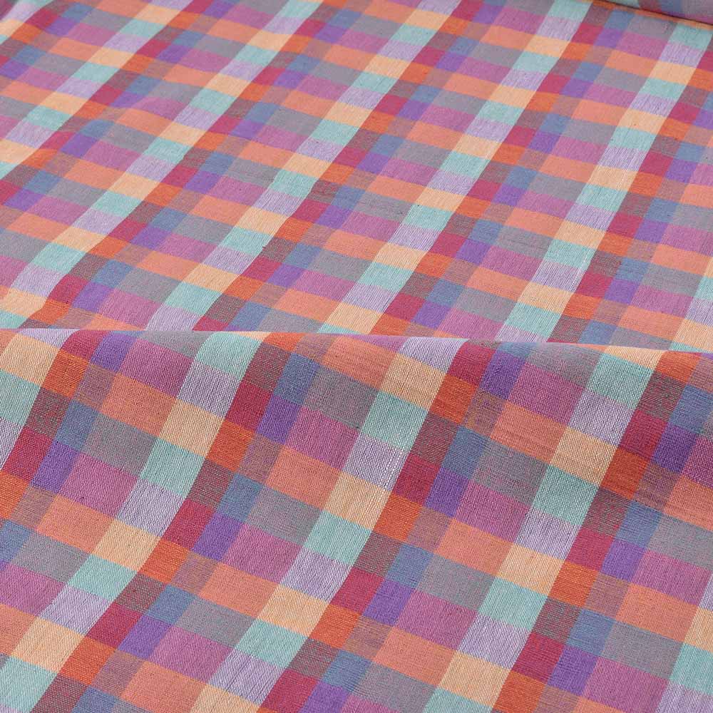 Check Multicolor Pure Cotton 93 GSM Handwoven Fabric 586